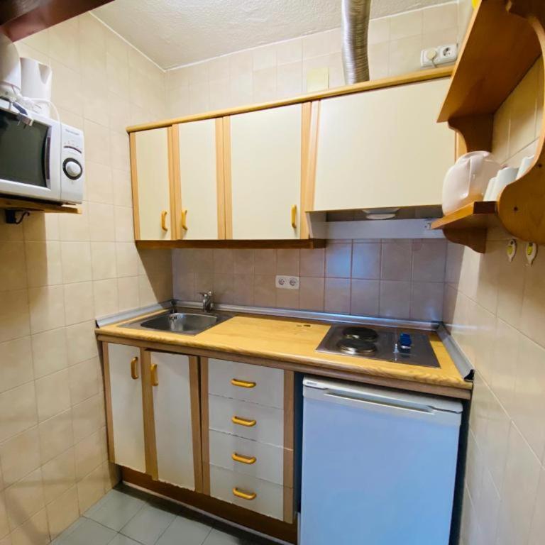 Apartamentos Sierra Nevada BlueTTravel - Zona baja - Estudio Estándar - 2