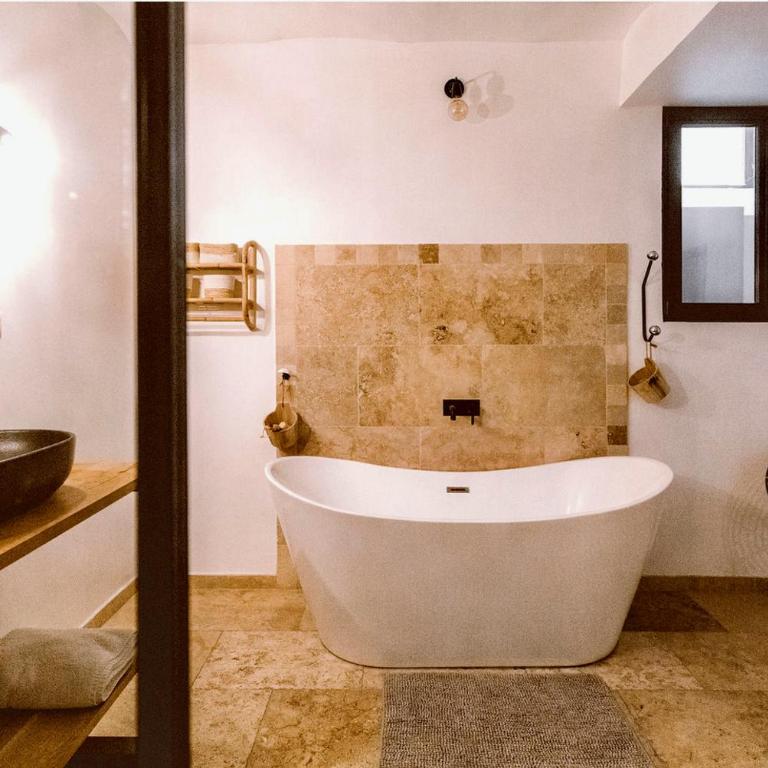 Superb loft featuring garden, sauna and private pool - Maison 1 Chambre - 17
