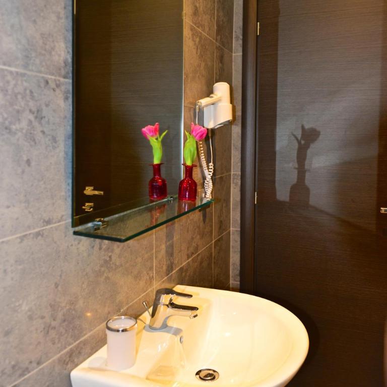 Villa Le Logge - Chambre Triple avec Balcon - Vue sur Mer - 7