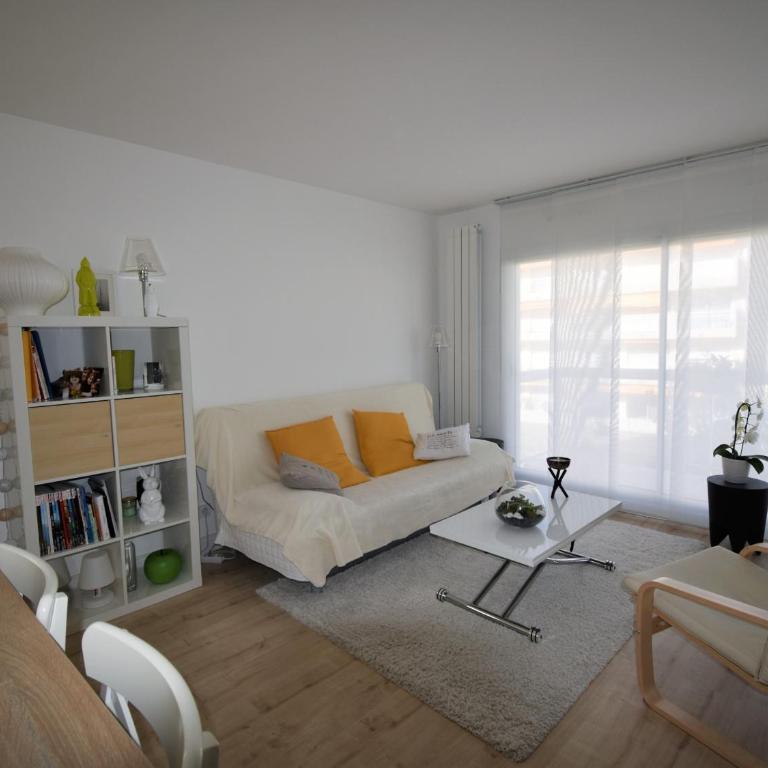 Arcachon : T2 moderne à 2 pas de la plage avec balcon, WiFi, parking et TV cinéma - FR-1-420-71 - Apartment (4 Adults) - 1