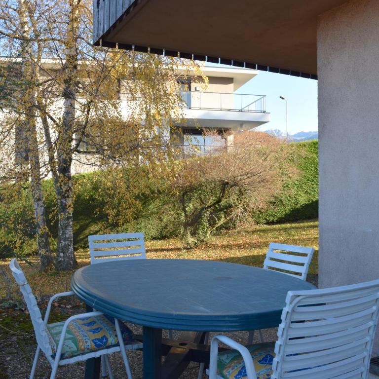 Appartement cozy avec terrasse, Wi-Fi et parking à Évian-les-Bains - One-Bedroom Apartment - 5