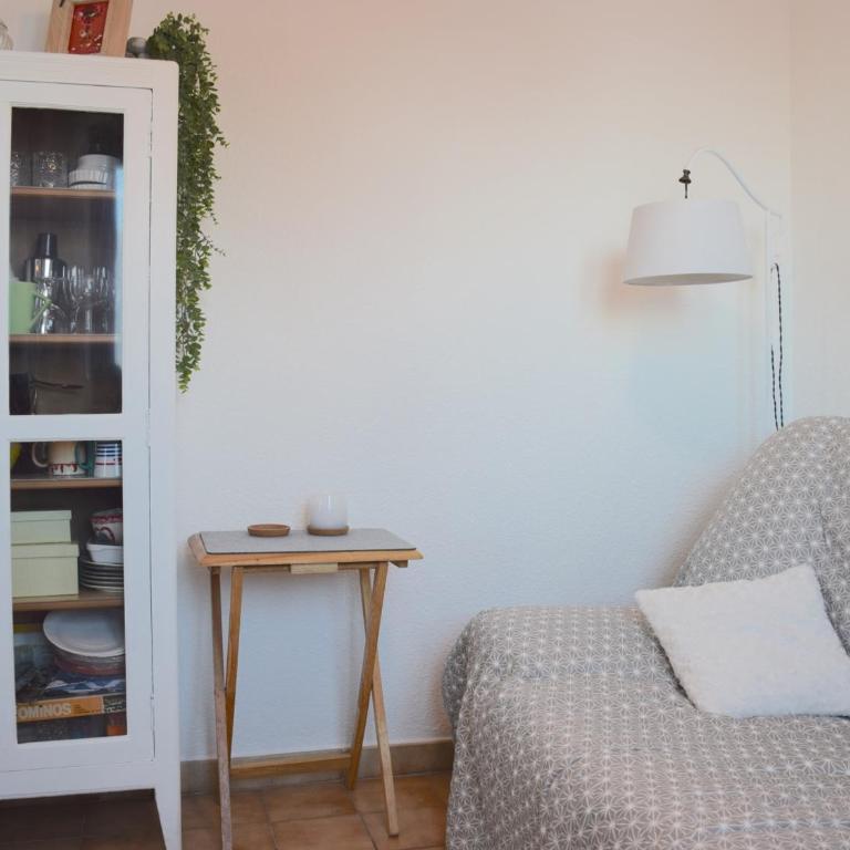 Appartement cozy avec terrasse, Wi-Fi et parking à Évian-les-Bains - One-Bedroom Apartment - 9