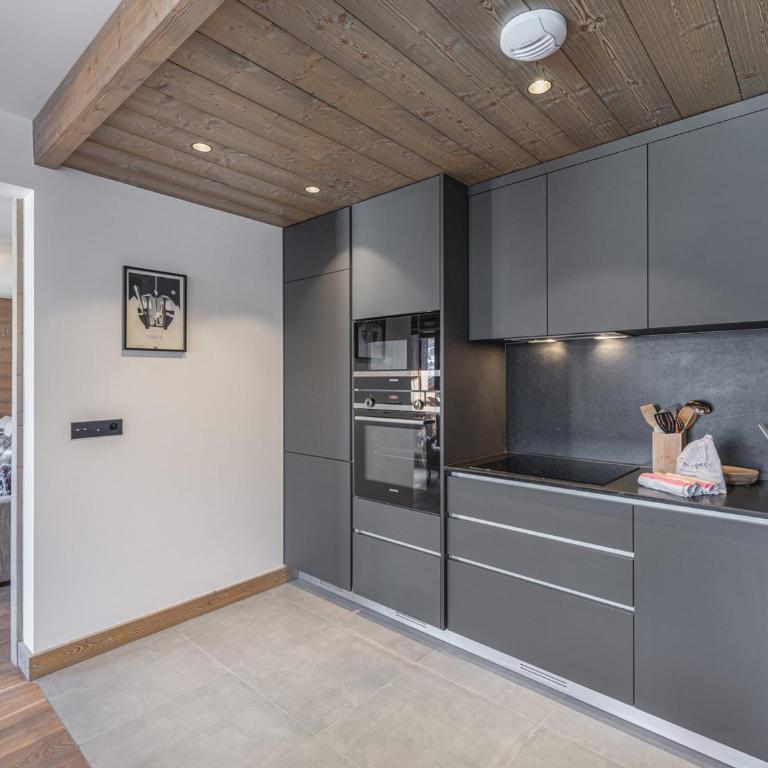 Appartement raffiné à Méribel avec cheminée et parking - FR-1-565-58 - Appartement (6 Adultes) - 2