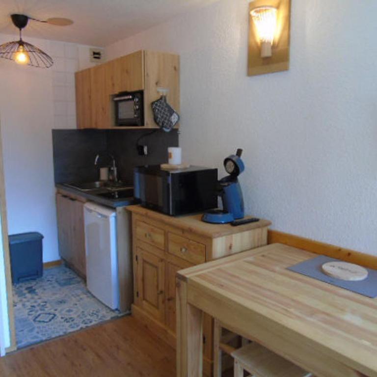 Studio rénové pour 3 pers à Valfréjus, proche télécabine, parking gratuit - FR-1-561-106 - Estudio - 1