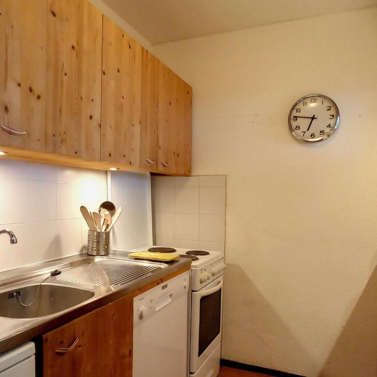 Confortable Appart. 7-8 pers, Pied de Pistes, Vue Mont Blanc - Appartement 1 Chambre - 2