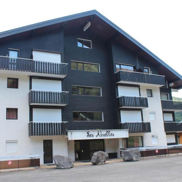 Appartement cosy avec balcon et parking, proche piste - Appartement 1 Chambre - 2