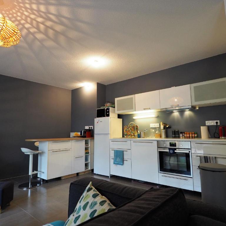 Bel Appartement Proche Centre Ville avec Terrasse et Parking pour 6 Personnes à Arcachon - FR-1-474-63 - Apartment (6 Adults) - 3