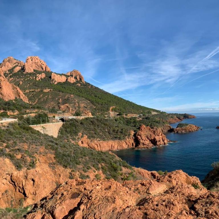 Duplex, vue panoramique sur la Méditerranée, piscine, garage - Appartamento con Vista Mare - 65