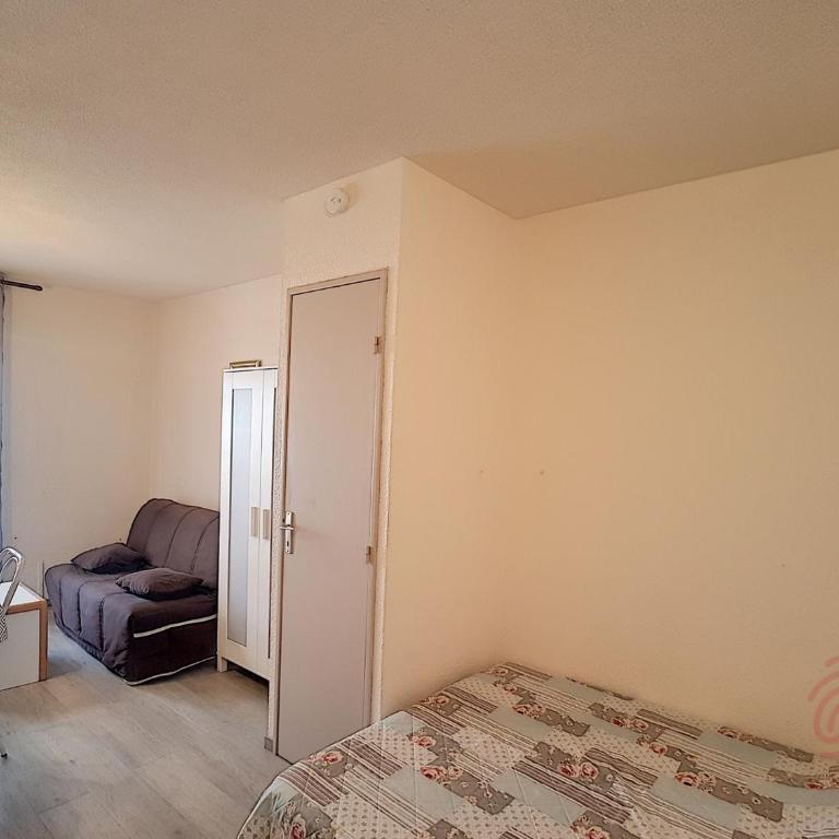 Studio rénové avec balcon à 650m des Thermes - Lamalou, proche centre-ville et nature - FR-1-451-96 - Studio - 3
