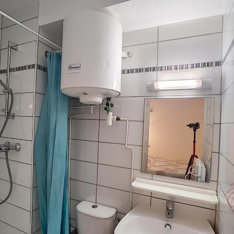 Studio rénové avec balcon à 650m des Thermes - Lamalou, proche centre-ville et nature - FR-1-451-96 - Studio - 8