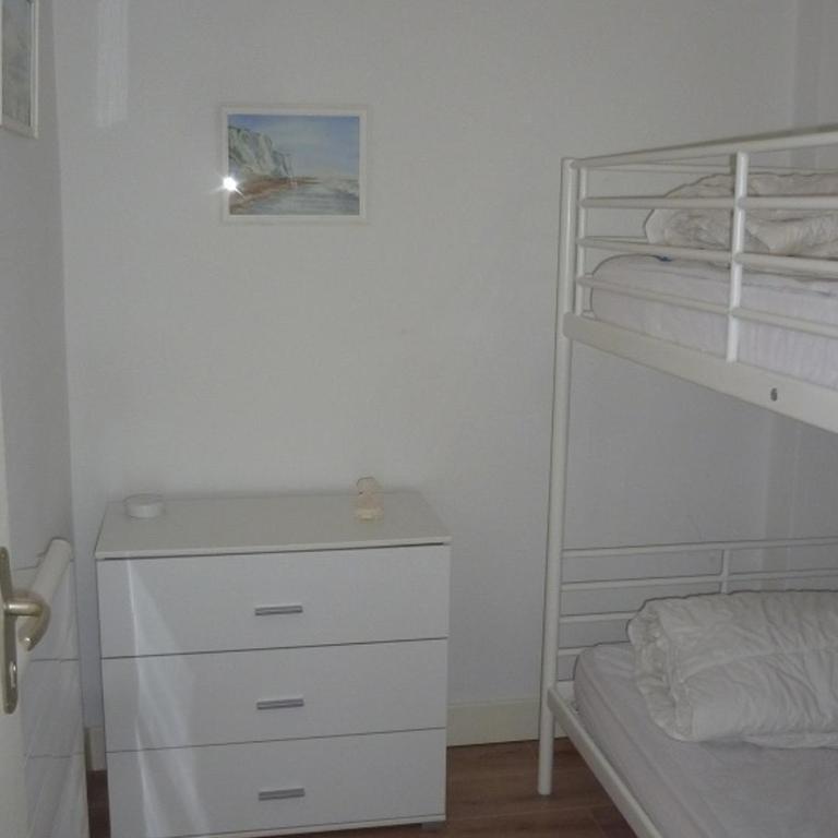 Appartement en Centre-Ville avec Terrasse et Parking, Accès Direct à la Plage - FR-1-474-4 - Apartment (6 Adults) - 9
