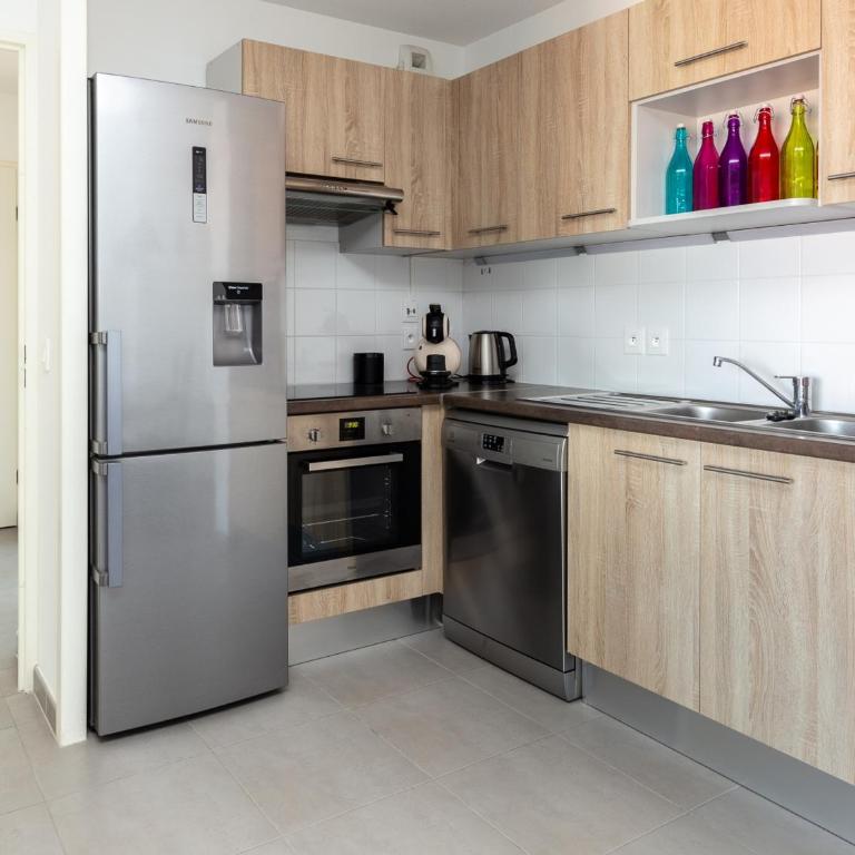Superbe appartement neuf à deux pas de la plage avec balcon et parking privé à Capbreton - FR-1-239-387 - Appartement 2 Chambres - 8