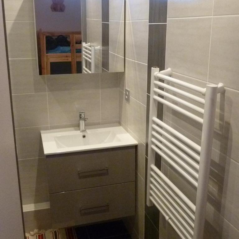 Studio cabine cosy 4 personnes, balcon sud, parking privé, centre Valloire, proche télécabine. - FR-1-263-14 - Monolocale - 9