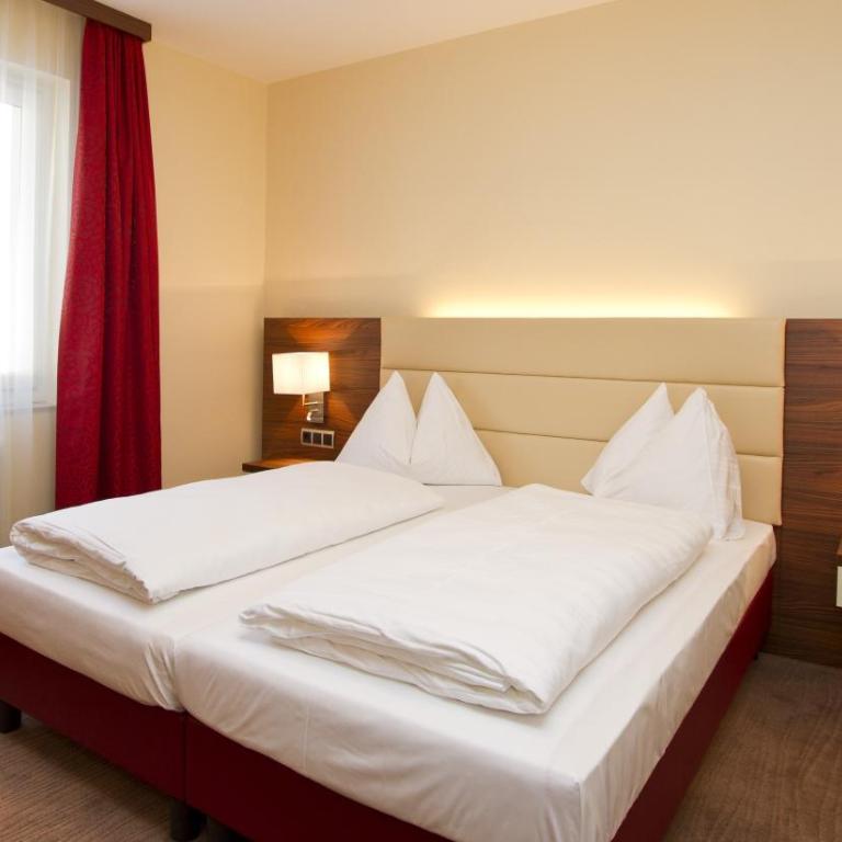 SCHÖNIS-Landhotel - Standard Doppelzimmer - 2
