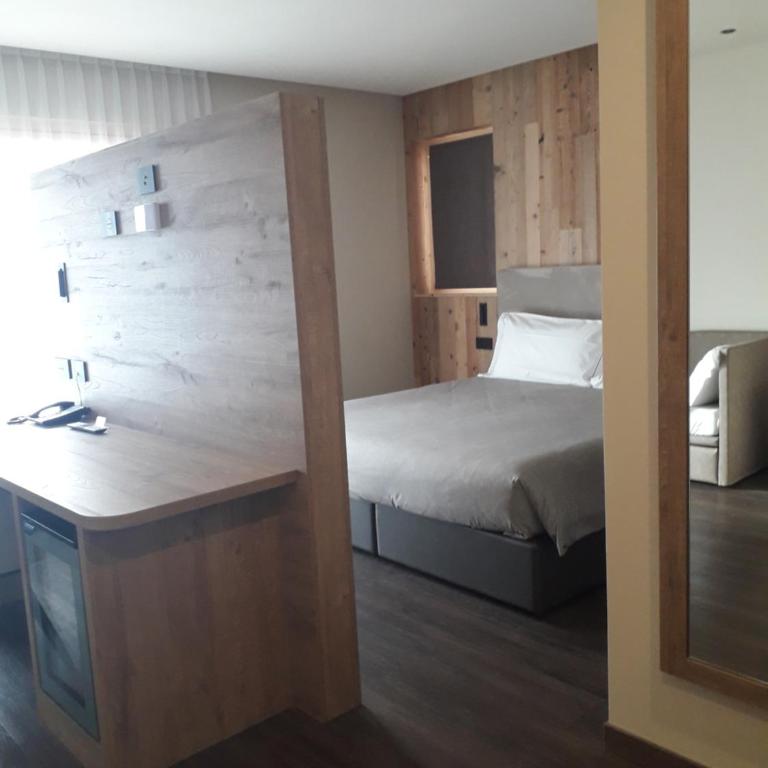 Garni Al Silvestri Vei - Junior Suite con Balcone - 7