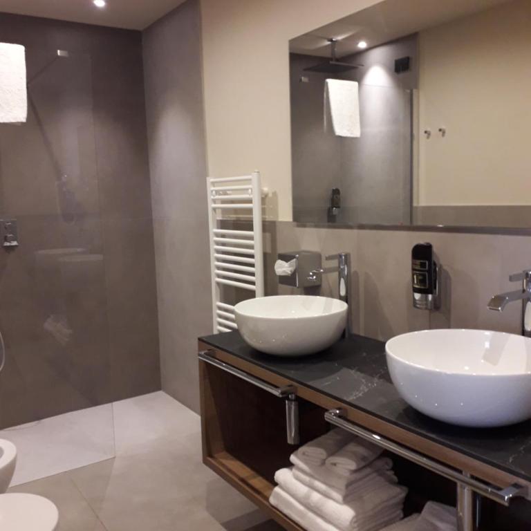 Garni Al Silvestri Vei - Junior Suite con Balcone - 10