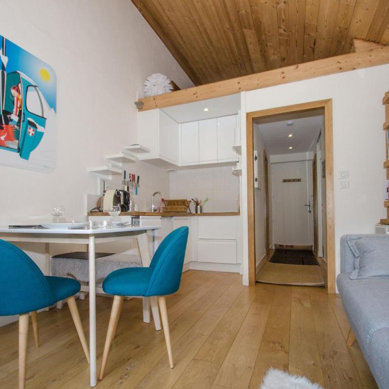 Charmant appartement à Chamonix avec parking, proche du centre - FR-1-343-203 - Appartement - 4