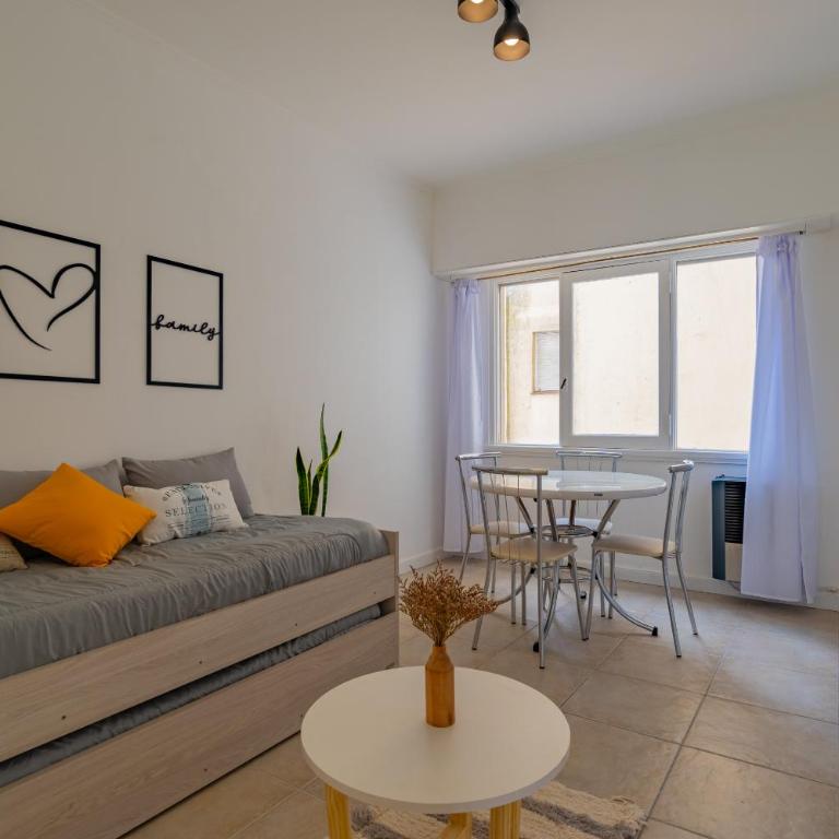 Vistas de Varese - One-Bedroom Apartment - 2