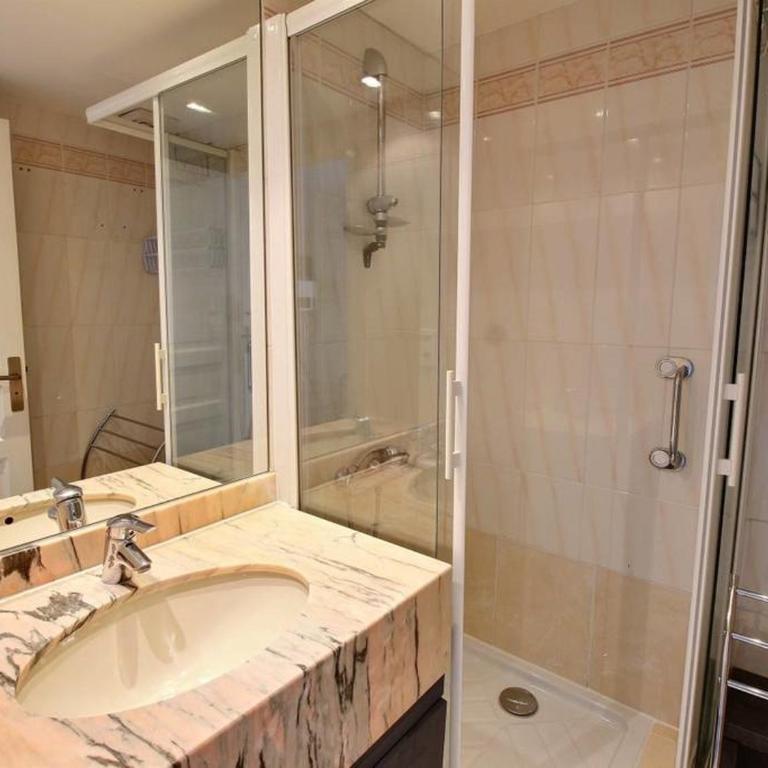 Arcachon T3 Lumineux 50m Plage Centre Ville avec Parking et WIFI - FR-1-420-60 - Appartamento (4 Adulti) - 7