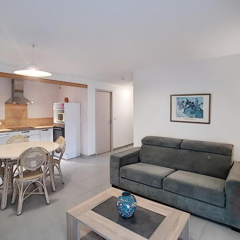Appartement F2 climatisé avec terrasse, proche thermes et centre-ville, animaux acceptés, à Lamalou - FR-1-451-4 - Apartamento de 1 dormitorio - 9