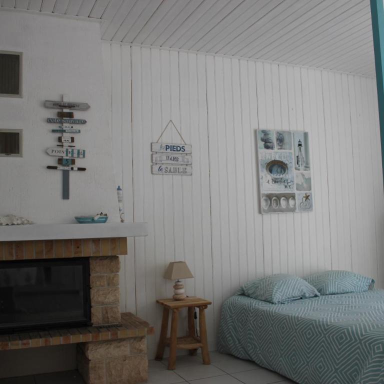 GITE AVEC SPA ENTRE FORET ET PLAGE - Ambiance Bord de Mer - Appartement - 10