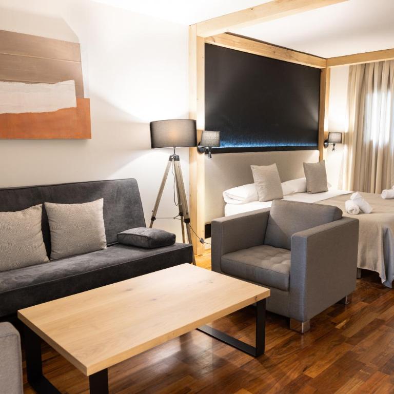 Hotel Xalet del Golf - Family Suite - Annex - 11