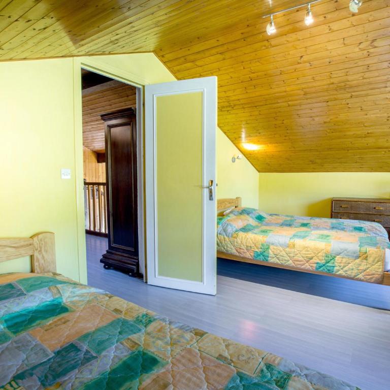 Duplex 2 chambres au centre village, proche pistes, avec garage et balcon - FR-1-437-28 - Appartement (5 Adultes) - 2