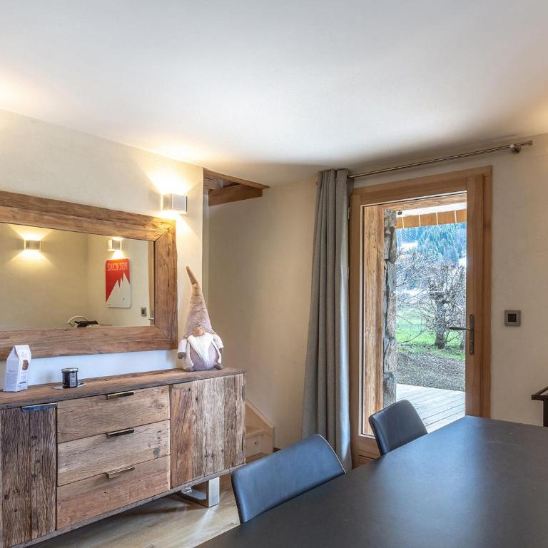 Chalet Chaleureux - 1 Ch - 4 Pers - Terrasse - Parking - FR-1-437-75 - Chalet (4 Erwachsene) - 4