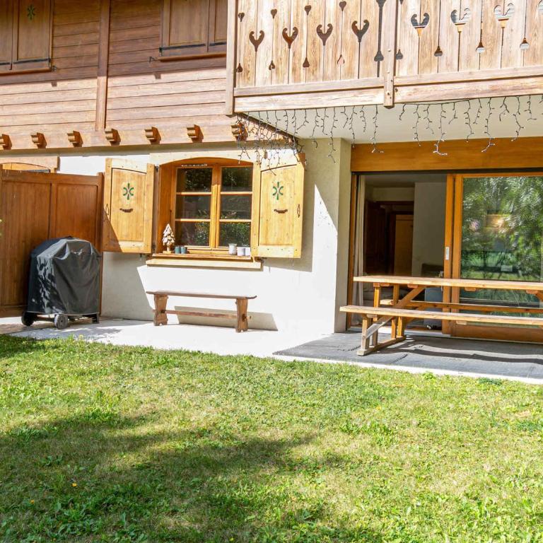 Appartement cosy, 2 chambres avec terrasse, proche pistes de ski, WIFI - La Clusaz - FR-1-437-86 - Appartement (6 Adultes) - 3
