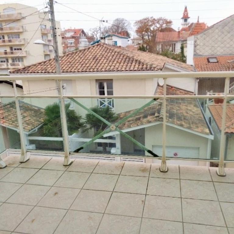 Duplex T4 à Arcachon: Terrasse, WiFi, Parking, à 150m de la Plage - FR-1-374-22 - Apartment (8 Erwachsene) - 16