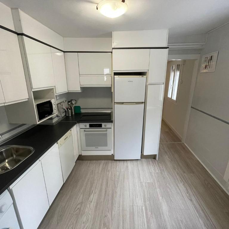 Vivienda acogedora y moderna en pleno centro de Burgos - Apartamento de 3 dormitorios - 5