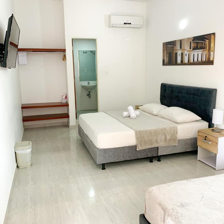 Hotel Santorini - Habitación Triple - 3