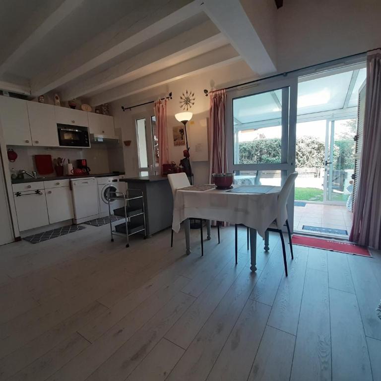 Villa Mitoyenne avec Jardin, Proche Plage à Seignosse, Piscine, Parking Privé et Wifi - Casa con 1 Camera da Letto - 13