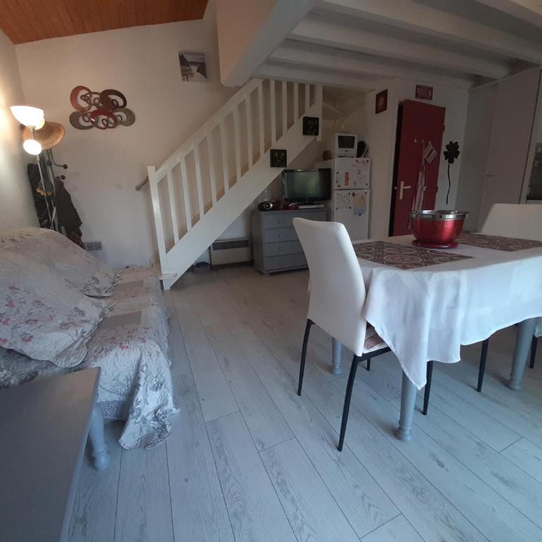 Villa Mitoyenne avec Jardin, Proche Plage à Seignosse, Piscine, Parking Privé et Wifi - Casa con 1 Camera da Letto - 16