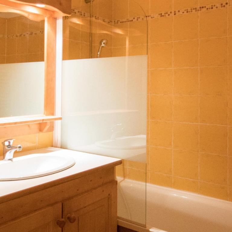 Duplex 10 pers au pied des pistes avec parking, balcon et wifi à Val Cenis - FR-1-508-25 - Apartment (10 Erwachsene) - 6