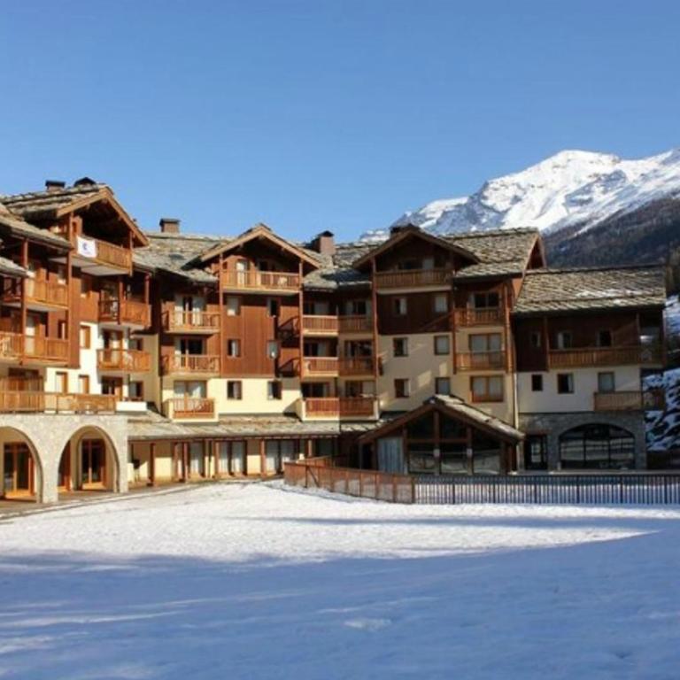Appartement 6 personnes ski avec balcon et parking - FR-1-508-105 - Appartement (6 Adultes) - 6