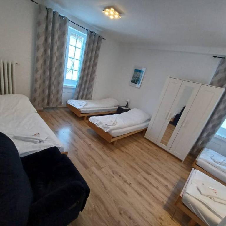 Zentrum Haus Davos - Familienzimmer mit Bad - 2