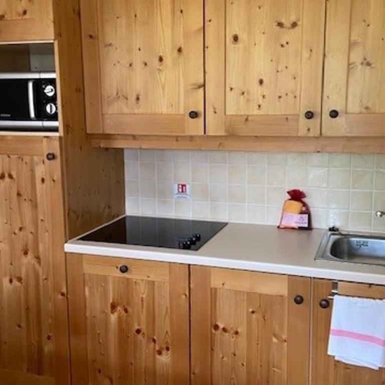 Appartement 6 pers, pied de pistes avec WiFi et parking - FR-1-508-256 - Appartement - 4