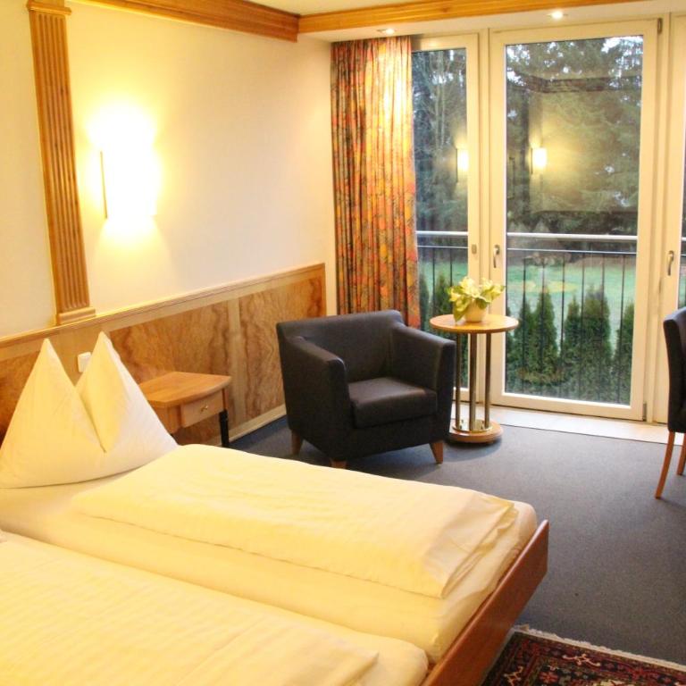 Hotel Alhartinger Hof - Apartment mit Gartenblick - 2