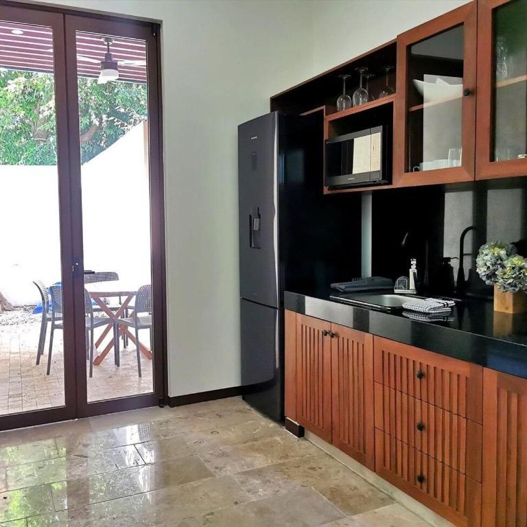 CASA MARA 41 Pool with hot tub - One-Bedroom House - 14