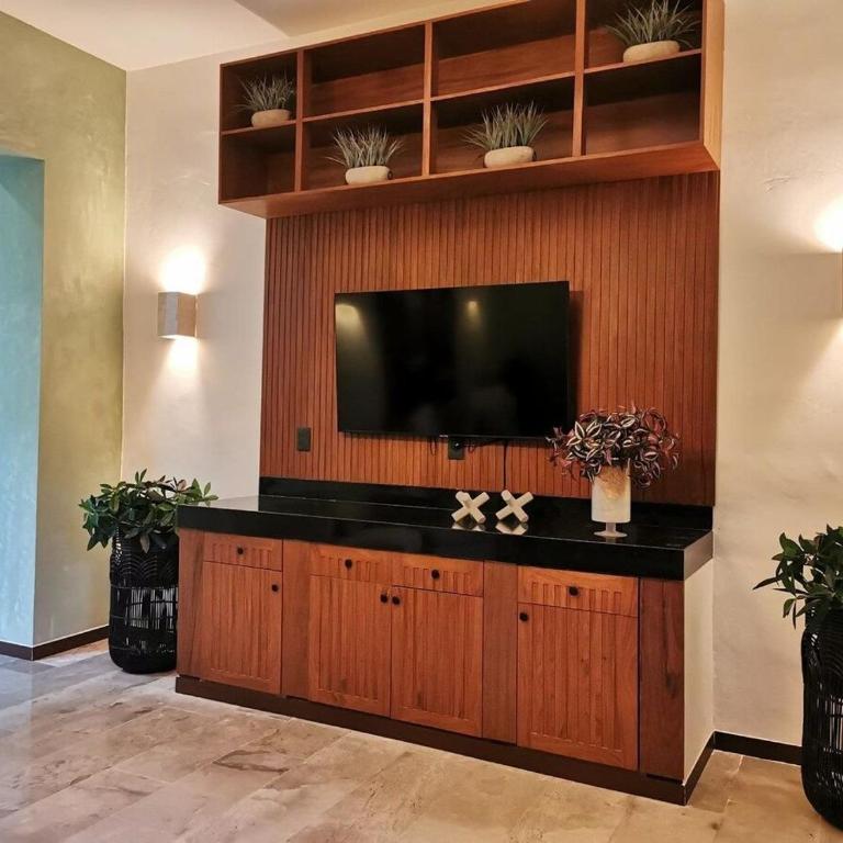 CASA MARA 41 Pool with hot tub - One-Bedroom House - 28