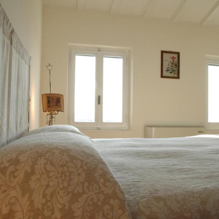 Agriturismo Tenuta la Pergola - Camera Matrimoniale Deluxe con Vasca - 9