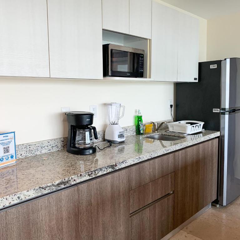 Departamento en el malecón, Torre Central 102 - Two-Bedroom Apartment - 11