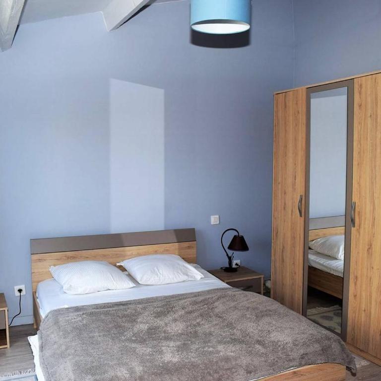 Maison à Perros-Guirec avec jardin, cour, cheminée, WIFI et proche du port de Ploumanac'h - FR-1-368-62 - Ferienhaus (6 Erwachsene) - 6