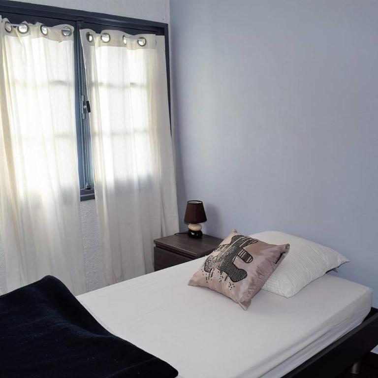 Maison à Perros-Guirec avec jardin, cour, cheminée, WIFI et proche du port de Ploumanac'h - FR-1-368-62 - Ferienhaus (6 Erwachsene) - 9