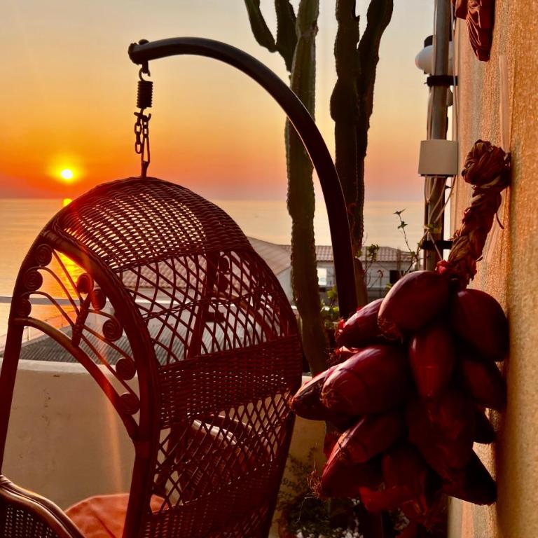 Brezza Marina - King Room with Sea View - 12