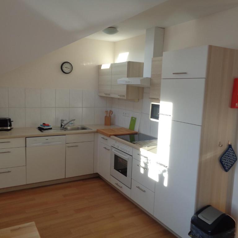 Eckenhof - Apartment mit 2 Schlafzimmern und Balkon - 4