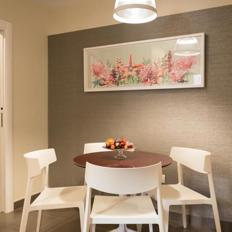 Living4Malaga Centro Histórico y Playa - Muelle Uno One- Bedroom Apartment Red - 14