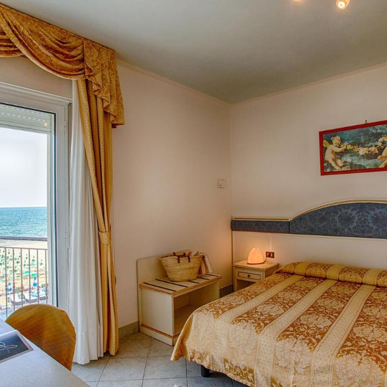 Hotel Elpiro - Camera Matrimoniale con Balcone e Vista Mare - 1