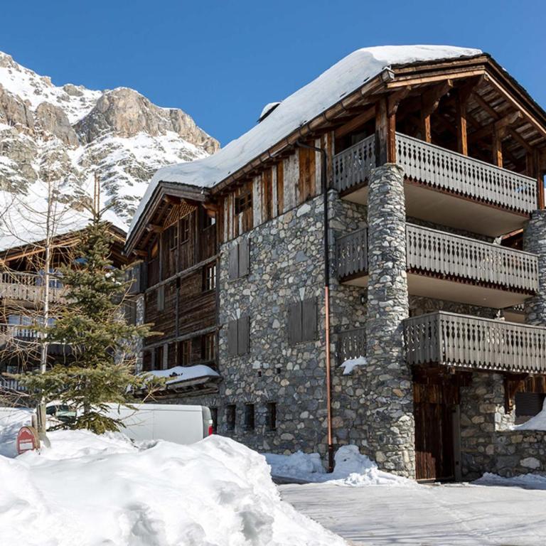 Appartement de standing avec cheminée, 4 chambres, garage et WIFI, Val-d'Isère - Four-Bedroom Apartment - 8